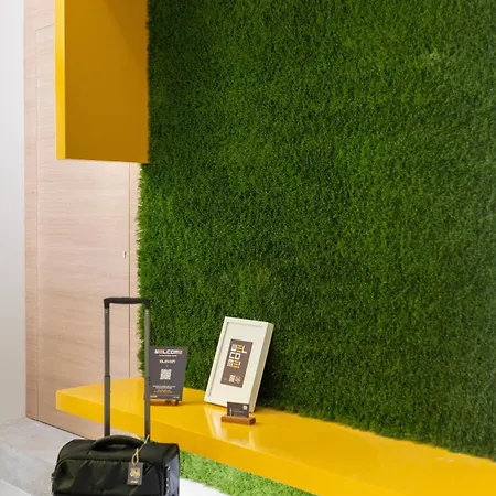 Eleven Boutique By Airnest Nyaraló